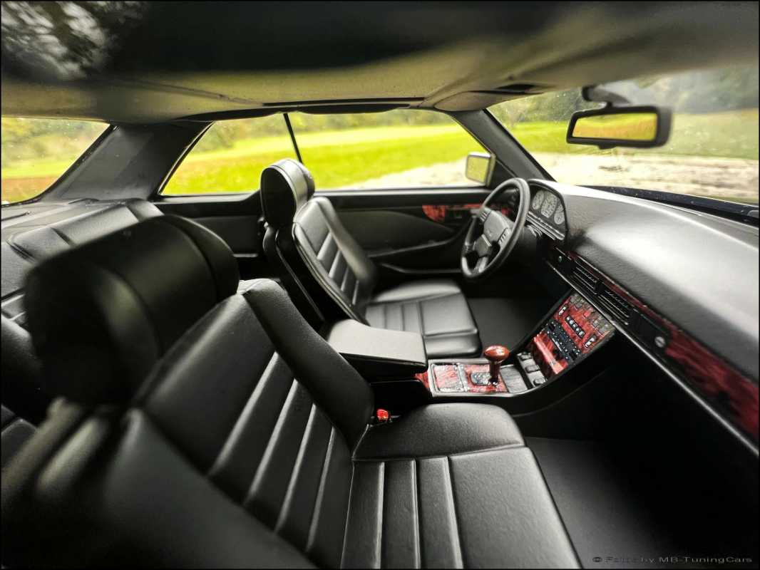 1:18 Mercedes 560 SEC AMG C126 Coupe / WideBody Black-Edition